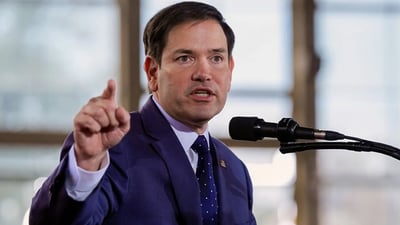 أميركا: في طريقنا لتدمير مصانع الصواريخ الإيرانية والإجهاز على البحرية