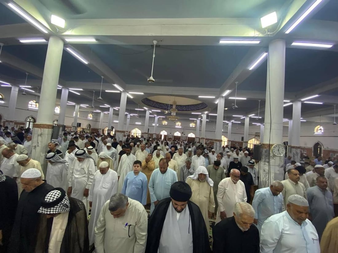 صور من صلاة العيد الموحدة في مسجدي الأبلّة والرسول الأعظم وسط وشمال البصرة