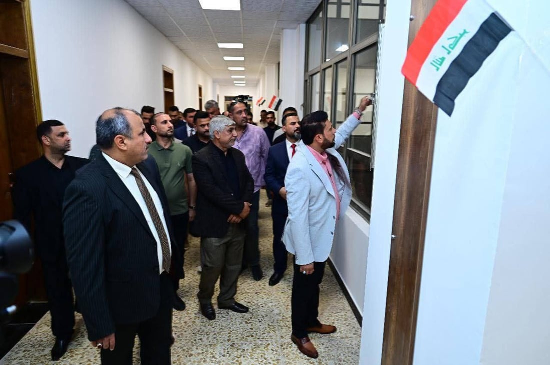 نعاوي أمام محافظ ميسان في افتتاح كلية.. وهوسة من مؤلف “نخبزك خبز العباس”