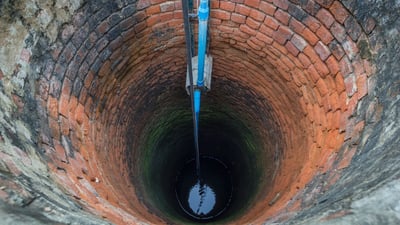 أربيل تبحث عن الماء بعمق 500 متر.. 20 بئراً كبيرة نضبت واختفت