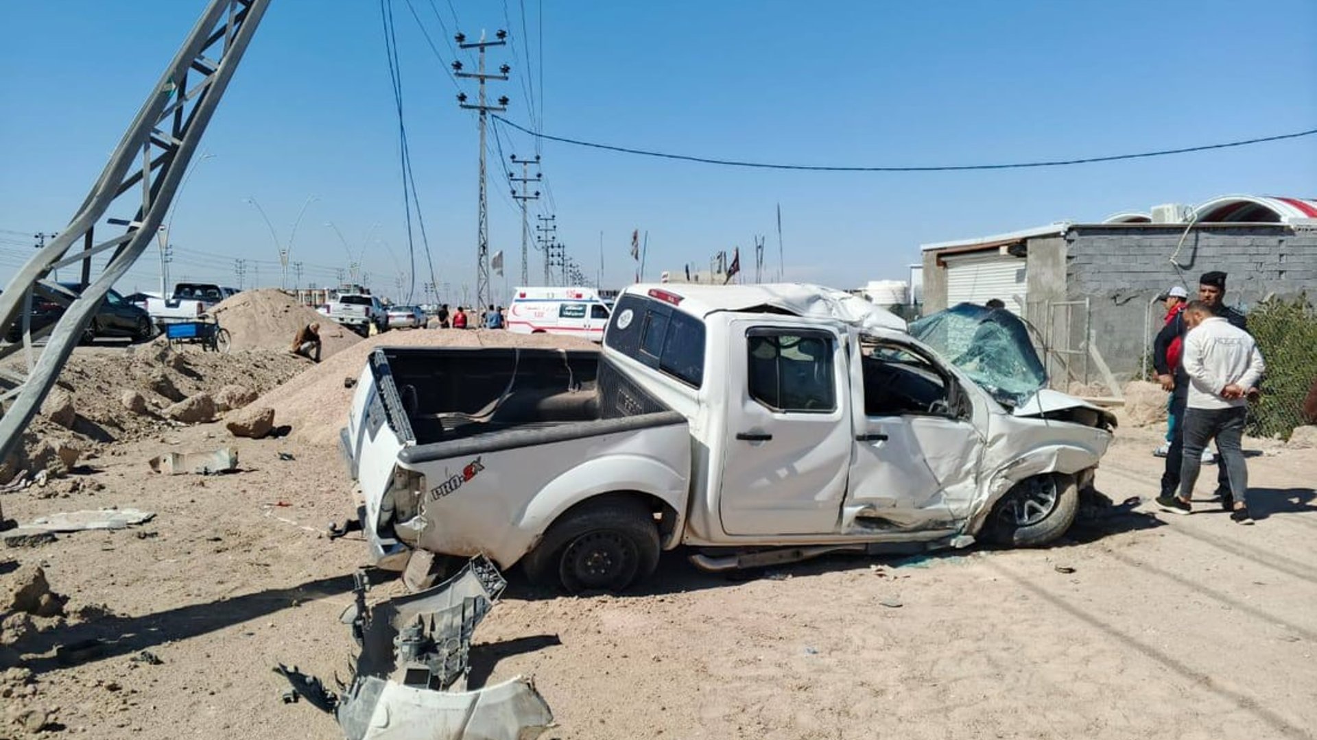 Driver killed after crashing into electricy pole in Basra