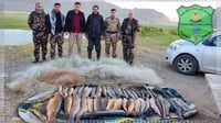 شرطة غابات السليمانية تعتقل صيادين وتبيع أسماكهم بـ450 ...