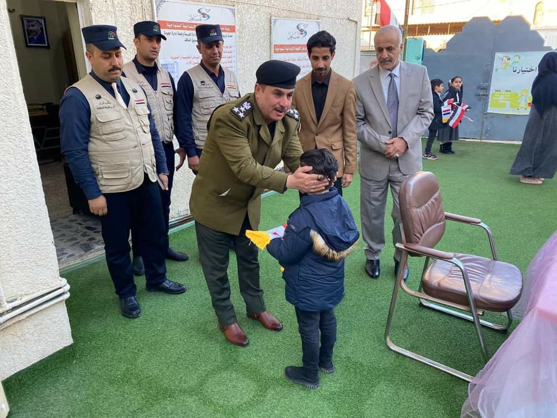 صور: الشرطة المجتمعية تجري جولة في مدارس السماوة للتحذير من المخدرات