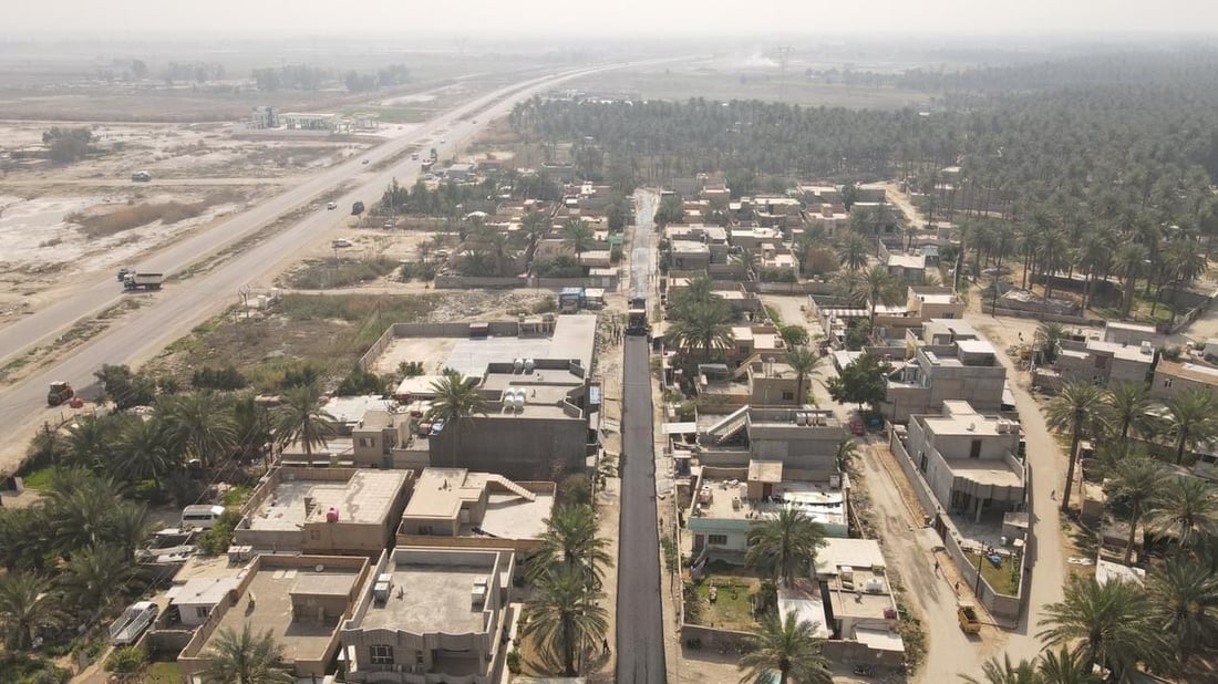 صور: “عرب شوكة” تودع “سنوات الطين”.. التبليط يصل المنطقة المنسية في هبهب