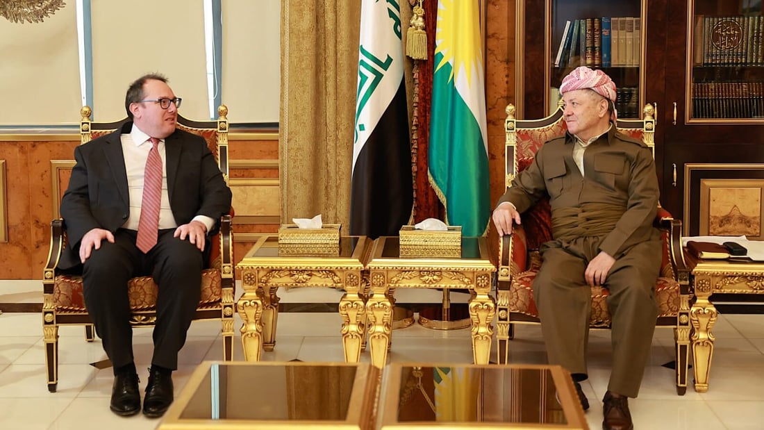 السفير الأميركي بعد لقاء البارزاني.. “القرار للعراقيين في شؤون بلادهم”