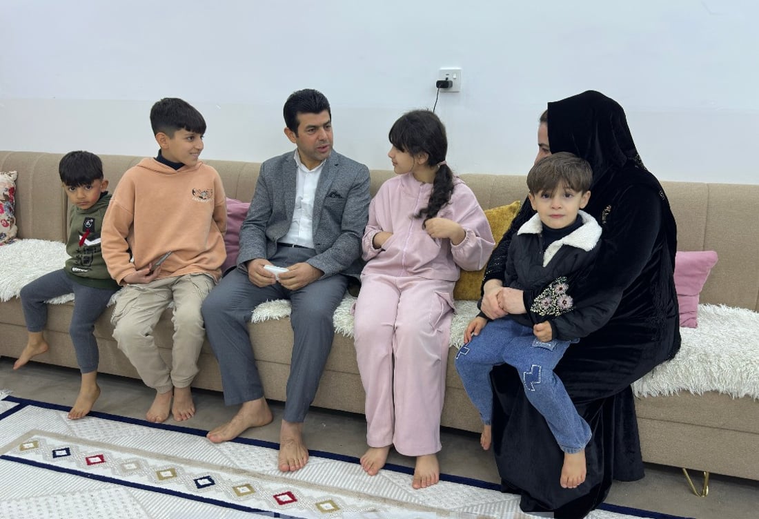 مامۆستایەک باسی کاتی رزگارکردنی 260 قوتابی لە لافاوەکەی تەکیە دەکات