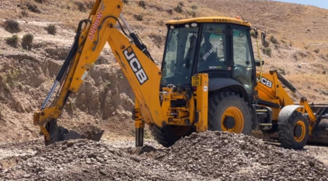 Environmental activists clear springs, build channels to aid wildlife in Garmian