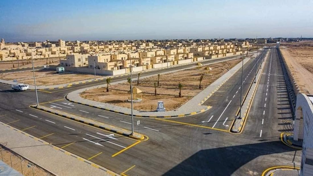 صور من المجمع الذي بنته الكويت