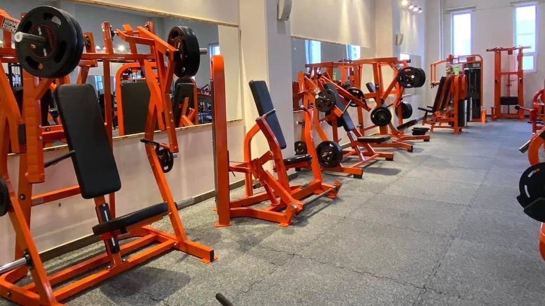 صور: مسبح ورياضة ومدربون في بسماية.. لا تذهبوا إلى بغداد ونحن نعمل 24 ساعة