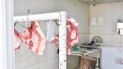 سەربڕین و مامەڵەکردن بە مەڕ و ماڵات لە دێرەلوک و شیلادزێ قەدەغە کرا