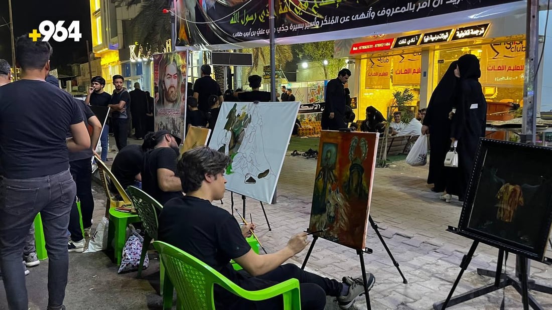 سائحان من أوروبا بين مواكب “الطويسة”: عاشوراء “مدهش” في البصرة (صور)