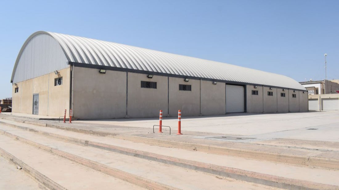 صور: مزاد النقعة الجديد.. الصيادون يريدون مرسى من الخشب لا يحطم القوارب