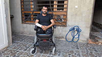 ئەو خاوەن پێداویستییە تایبەتەی ماڵەکەی سووتا؛ لەگەڵ خێزانی لە دەرەوە دەخەون