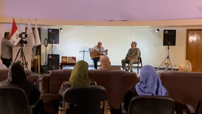 فيديو: يعزف مع كاظم الساهر ويحبه المتصوفة.. البصرة تحتفل بالأستاذ ناصر هاشم بدن