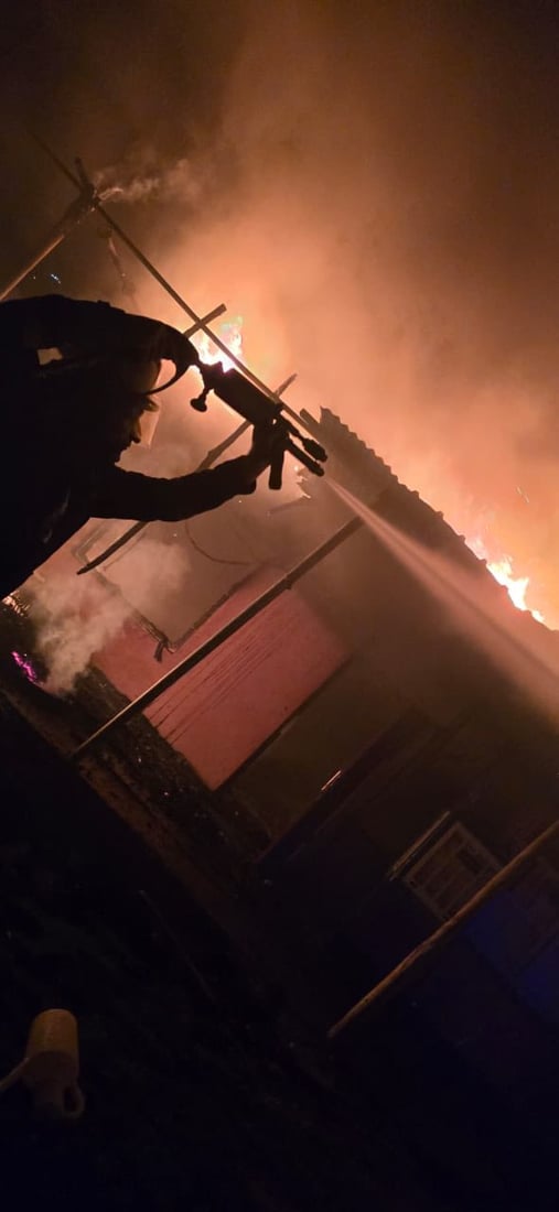 لە قەزای باتیفا خانوویەک سووتا