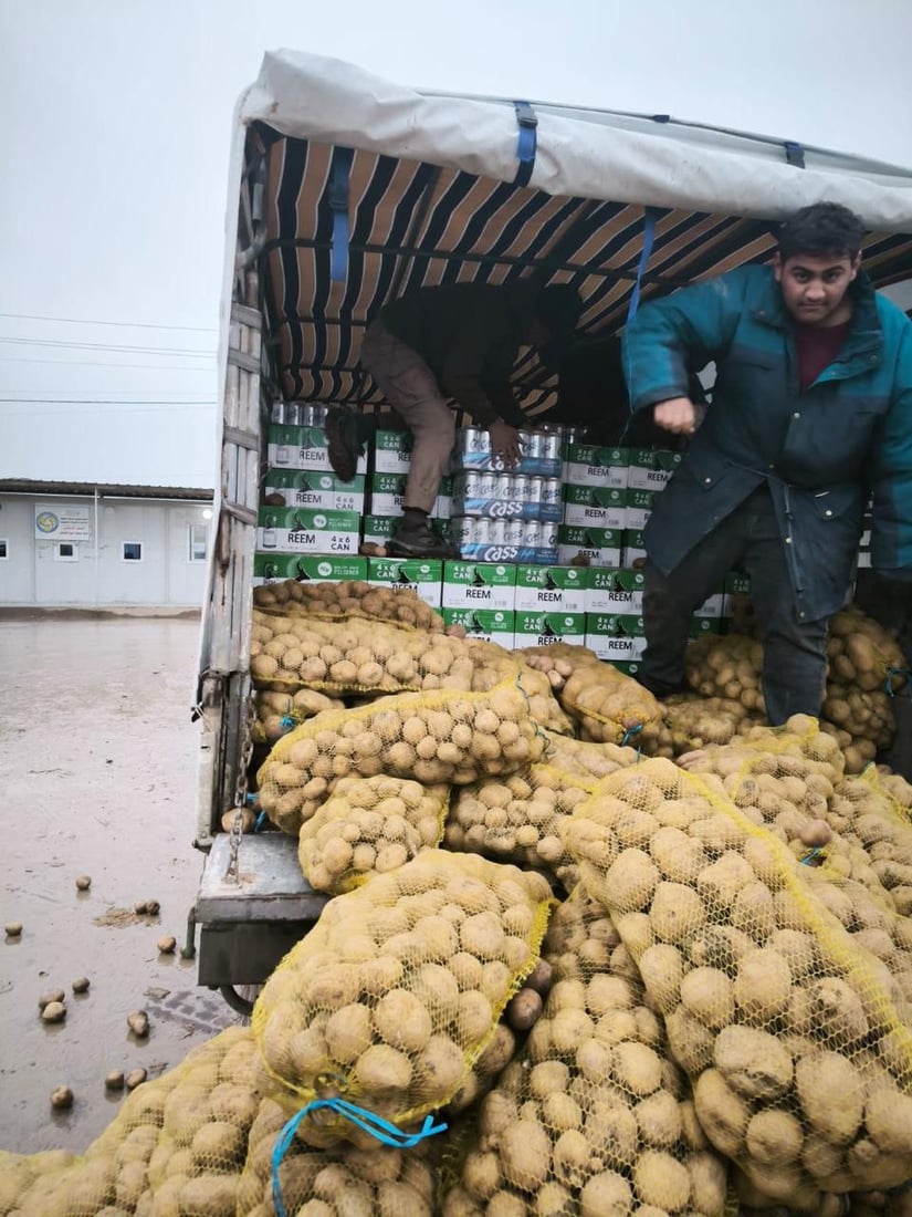 السيطرات المحاذية لكردستان تعيد 420 عجلة للإقليم.. إجراءات توحيد الكمرك