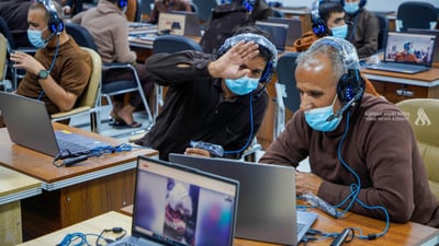 خدمة جديدة داخل السجون العراقية تتيح للسجناء التواصل فيديوياً مع ذويهم