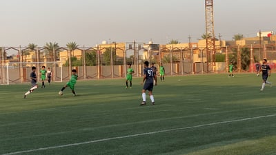 الغزالية تجمع أحياء بغداد من مدينة الصدر إلى أبو غريب في بطولة كرة قدم (فيديو)
