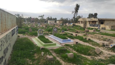 گۆڕستانی کەلاری کۆن پڕبووە و شوێنی نەماوە