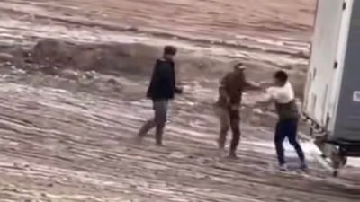 توقيف شرطيين من كمارك نينوى اعتديا بالضرب على سائق شاحنة