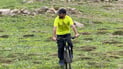 Duhok cyclist rides 240km to reach the summit of Iraq’s second highest peak