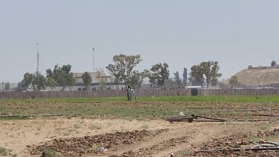 سوپای عێراقی مشتی لە 100 دۆنم زەوی تۆپزاوا خۆشکردووە