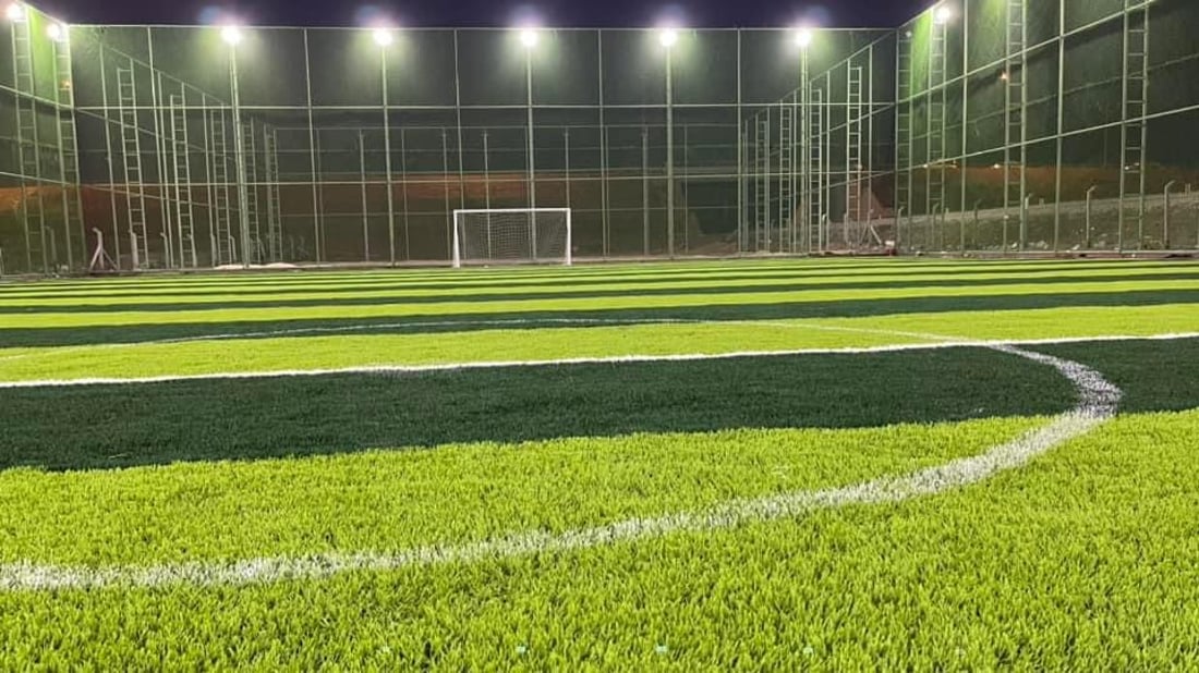 صور: ملعب خماسي جديد في الفلوجة بمواصفات حديثة