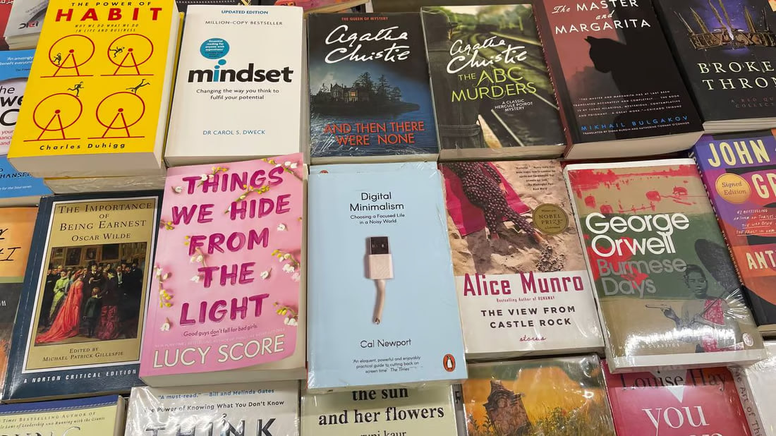 English books attract visitors at international book fair