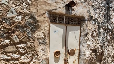 کفرییەکان لەپێناو پاراستنی مێژووی شارەکەیان خانووە کلتورییەکانیان دەبەخشن