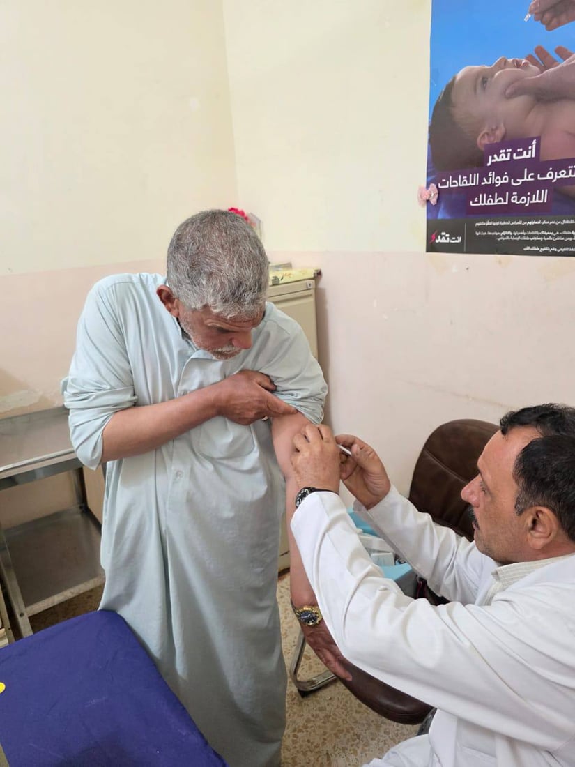 كربلاء تبدأ لقاح الحجاج المشمولين بأداء الفريضة هذا العام