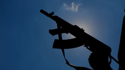 بالأسلحة والسكاكين.. نزاع بين عائلتين سوريتين يوقع 8 مصابين في كركوك