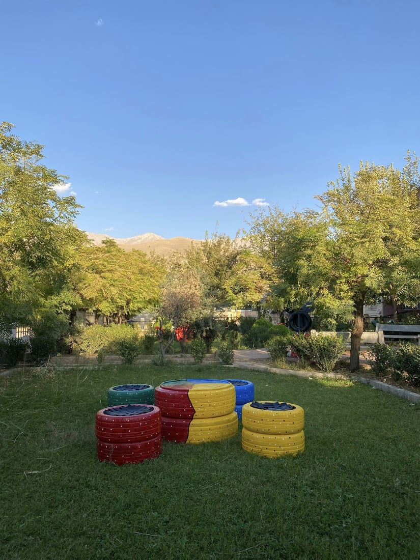 +964صورة من منصة (شبكة): 