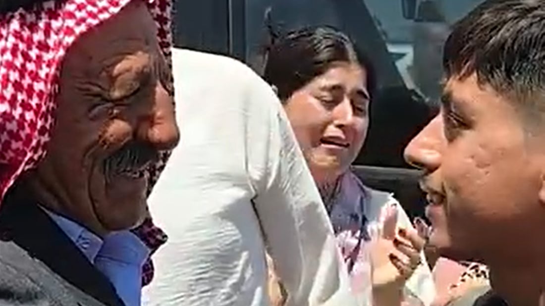 مێردمنداڵێكى رفێندراوى ئێزدی دواى 11 ساڵ به‌ خانه‌واده‌كه‌ى شادبووه‌وه‌