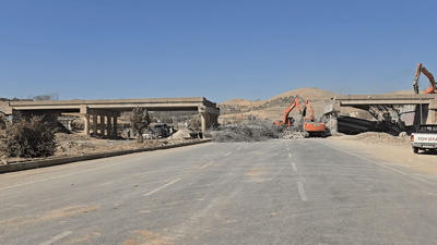 پردە پیرەکە دەڕوخێ و تازەکە شەش هێڵی نوێی دەبێ