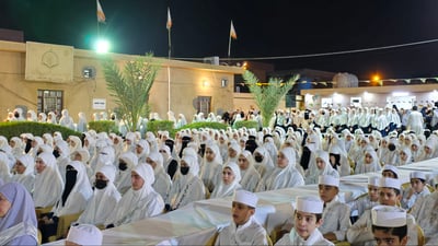 الفلوجة تحتفي بتخريج 120 حافظاً وحافظة للقرآن.. 115 عمرة وهدايا