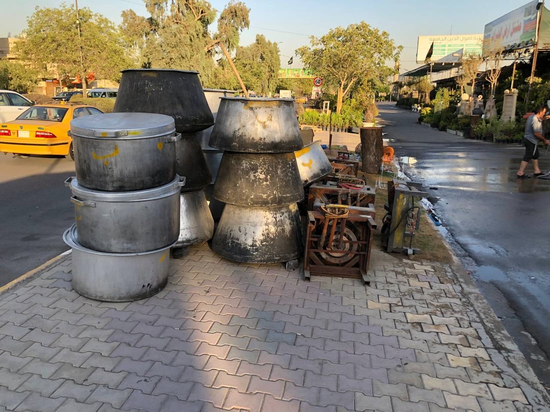 صور من كواليس وليمة عاشوراء في شارع فلسطين: 450 قدر “تمن وقيمة” هذا العام