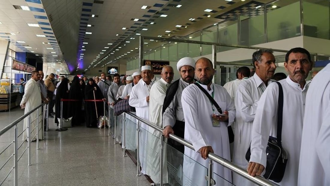 على متن الناقل الوطني.. تفويج أول وجبة من الحجاج عبر مطاري بغداد والنجف (صور)