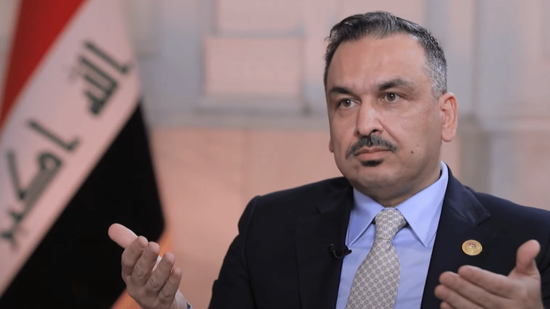 القصر الجمهوري بلا غداء حتى الرابعة عصراً: هكذا يعيش الرئيس العراقي لطيف رشيد