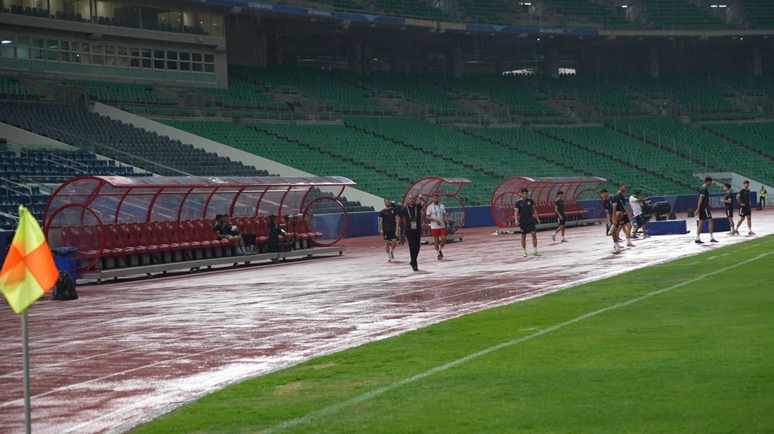 مكنزي لـ964 قبل مواجهة فيتنام: حرارة البصرة لن تمنعنا من الفوز (صور)