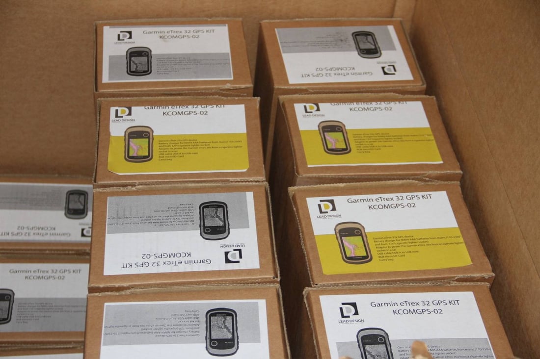 دەزگای مین ژمارەیەک کەلوپەلی پزیشکی و دیماینەری وەرگرت