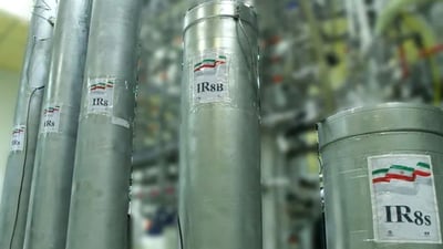 “یۆرانیۆمە پیتێندراوەکەی ئێران بهێننە لای ئێمە”