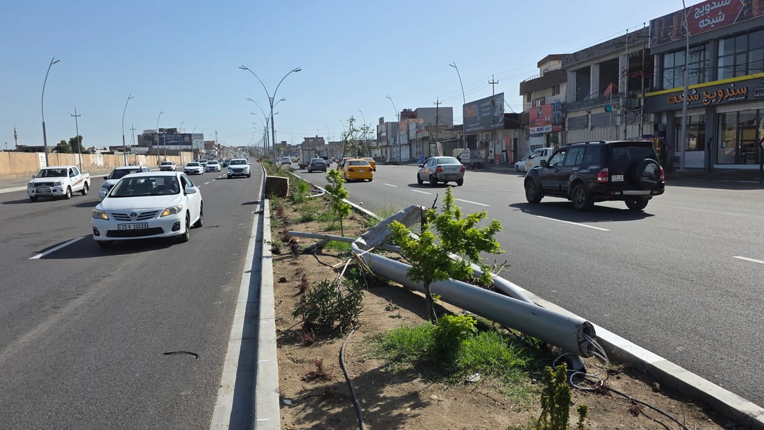 ئۆتۆمبێلە زیانپێکەوتووەکانی لە گۆڕەپانێک کۆکرانەوە و گیانلەدەستدانیش بەرزبووەوە