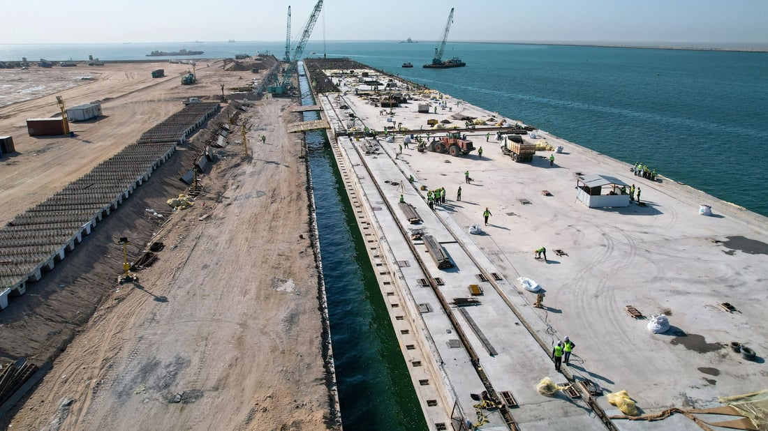 وەزارەتی گواستنەوە: کەناڵی کەشتیوانیی بەندەری فاو %100 تەواو بوو