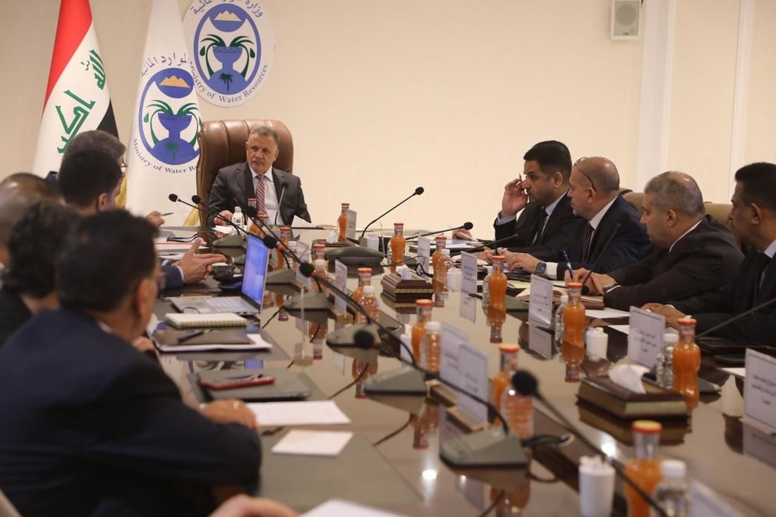 الوزير استفتح بملوحة الخليج وأنهار العراق والتقى مجلس البصرة وكل الشركات