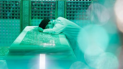 آية الله خامنئي سيدفن في مشهد بعد تشييع شعبي بالعاصمة طهران – وكالة فارس