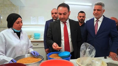 وەزیری بازرگانی عێراق لە سایلۆی كەركوك چاودێری وەرگرتنی گەنمی جوتیارانی کرد