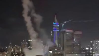 شاهد: لحظة سقوط صاروخ إيراني وسط تل أبيب.. منظومات الدفاع فشلت باعتراضه