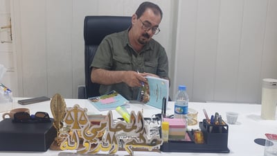 شيخ عشيرة يصدر موسوعة تترجم 286 شخصية من تلعفر.. إبراهيم العلاف يعلق