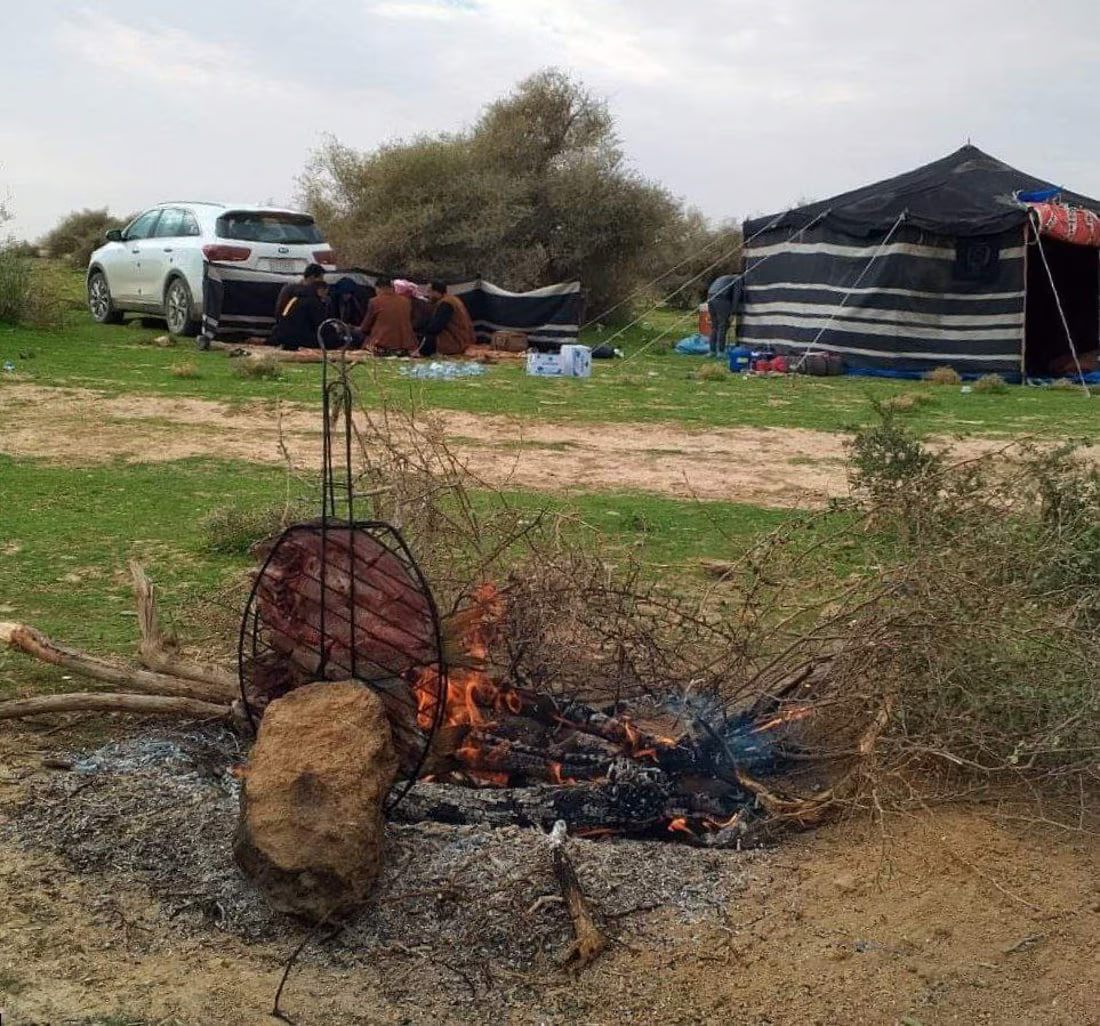 Camping enthusiasts explore the scenic Iraqi desert in Samawah