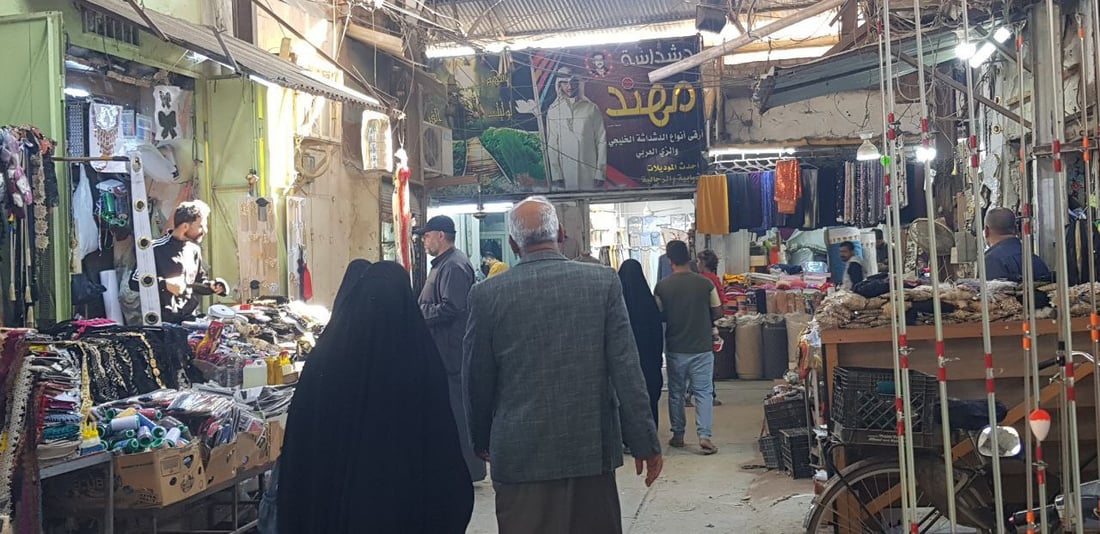 ساعات على الحظر.. والأسعار تصعد بمعدل 1000 دينار في المسيب (صور)